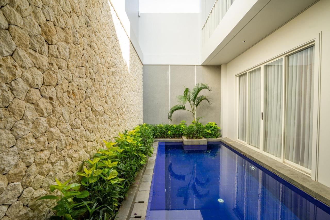 Ola Villas At Uluwatu Pecatu Exterior photo