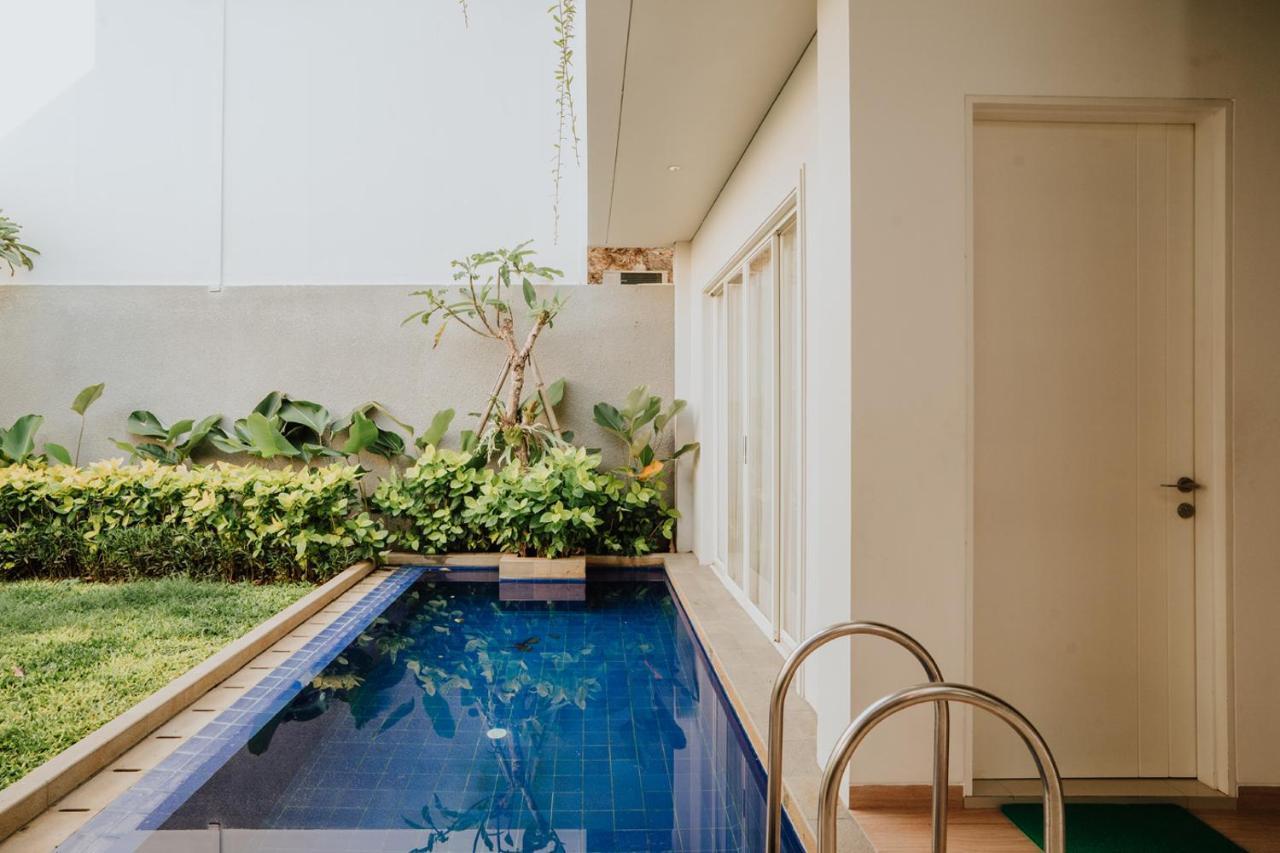 Ola Villas At Uluwatu Pecatu Exterior photo